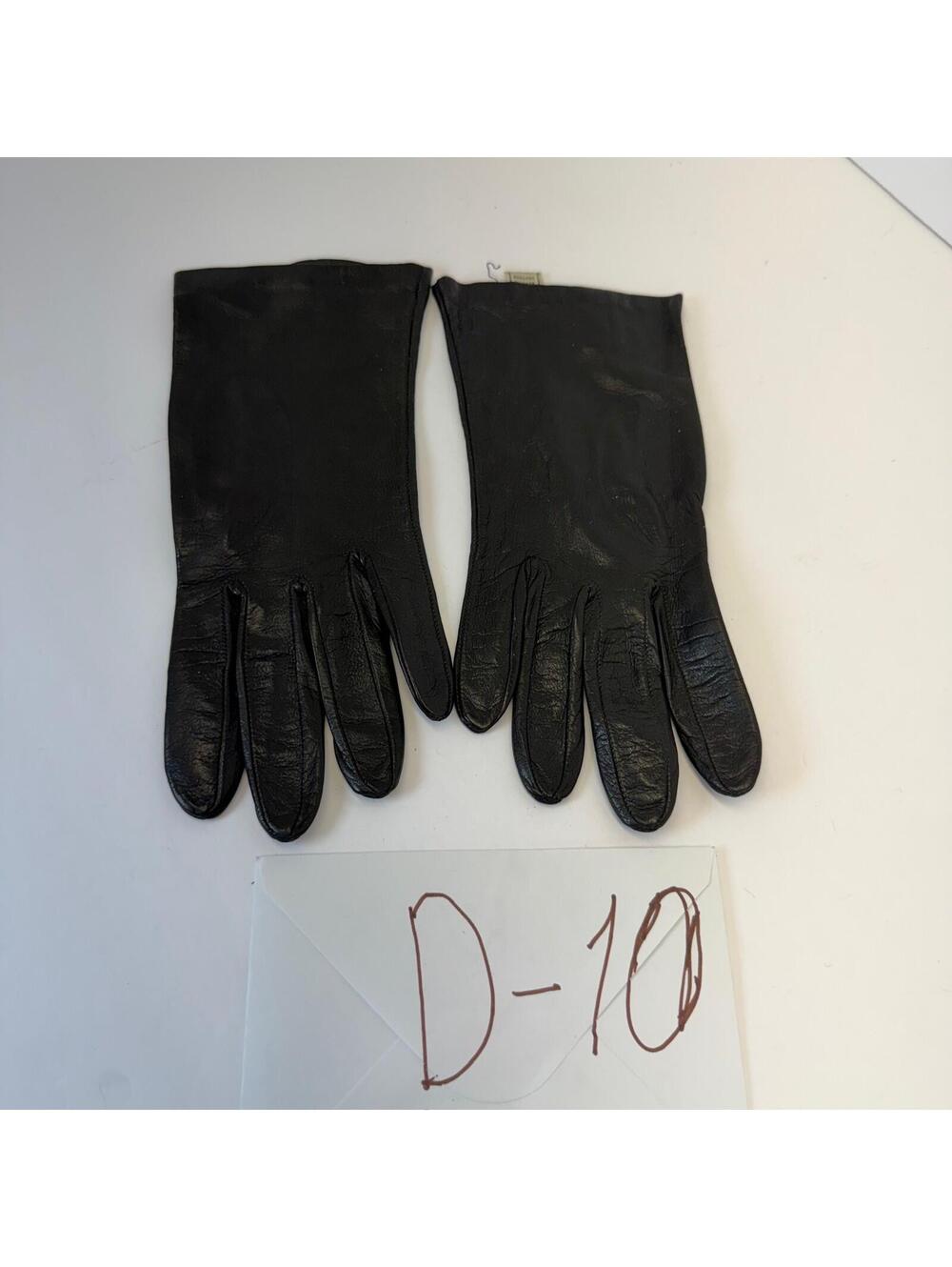 Saks Fifth Avenue Black Leather Gloves 6 1/2 Silk Lined Made in Italy